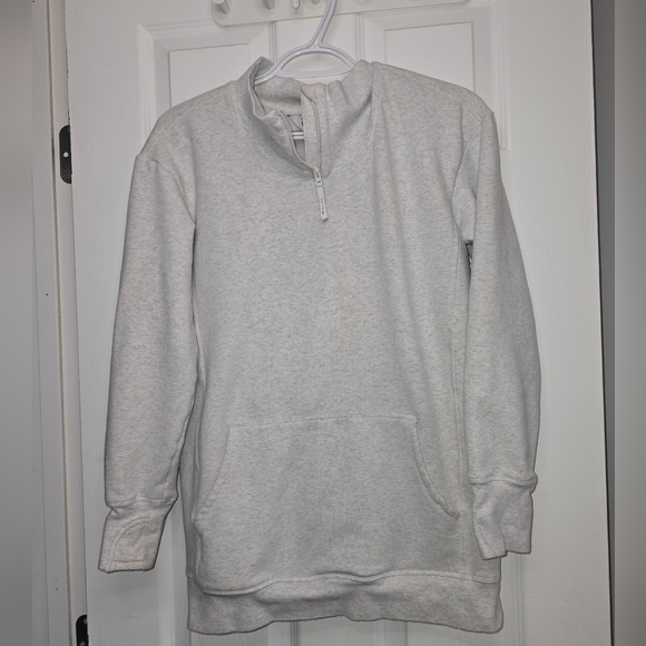 Athleta Girl Light Grey Sweatshirt - Picture 1 of 4